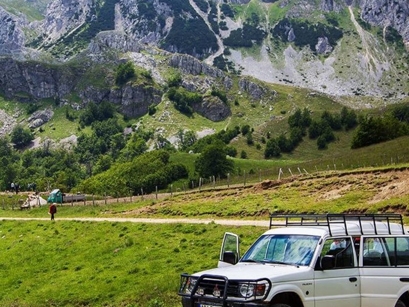 3-day hike to Varful Moldoveanu with friends