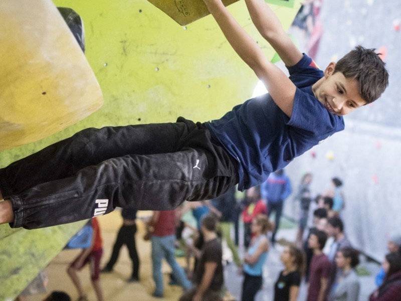 Climbing initiation for father and son in Bucharest