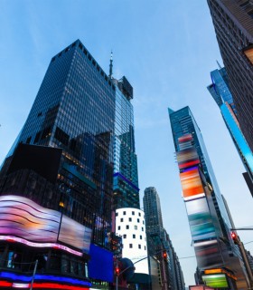 Be a superhero and save New York City in a treasure hunt