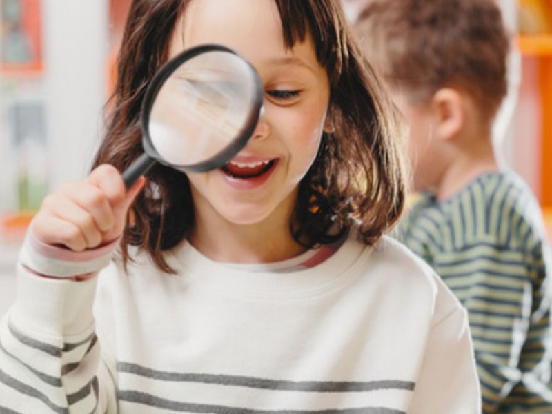 Learn the secrets of science - online workshop for children between 7-10 years old