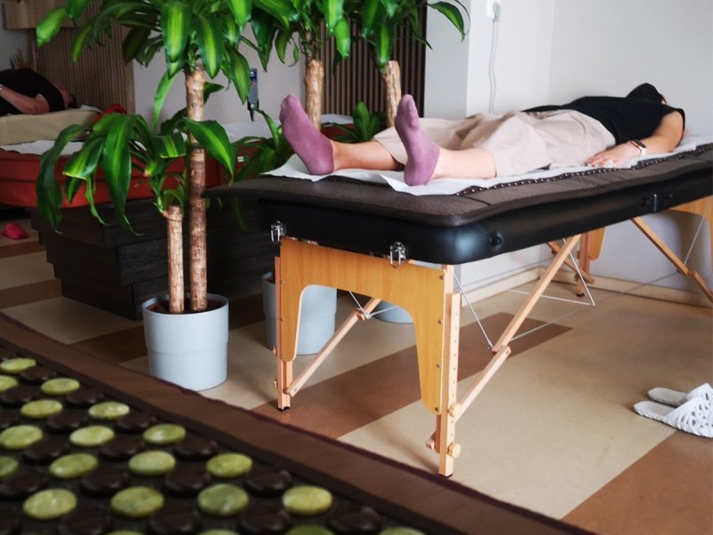 Jade stone therapy - relaxing experience for couples in Bucharest