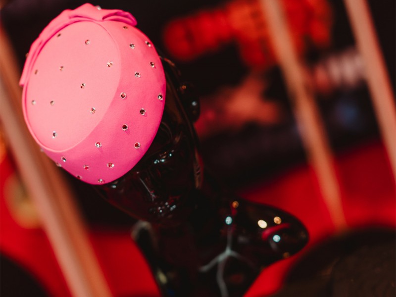 Atelier de personalizat palarii, cu un designer - un teambuilding altfel