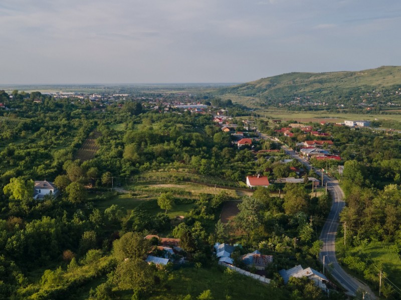 Family holiday, bike ride and wine tasting at a manor house in Prahova