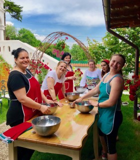Cooking workshop for 6 people at a mansion in Buzau