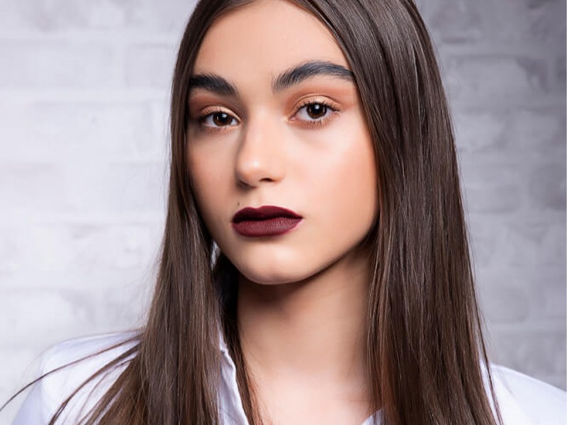 Curs de automachiaj cu make-up artistul vedetelor, Roxana Minea