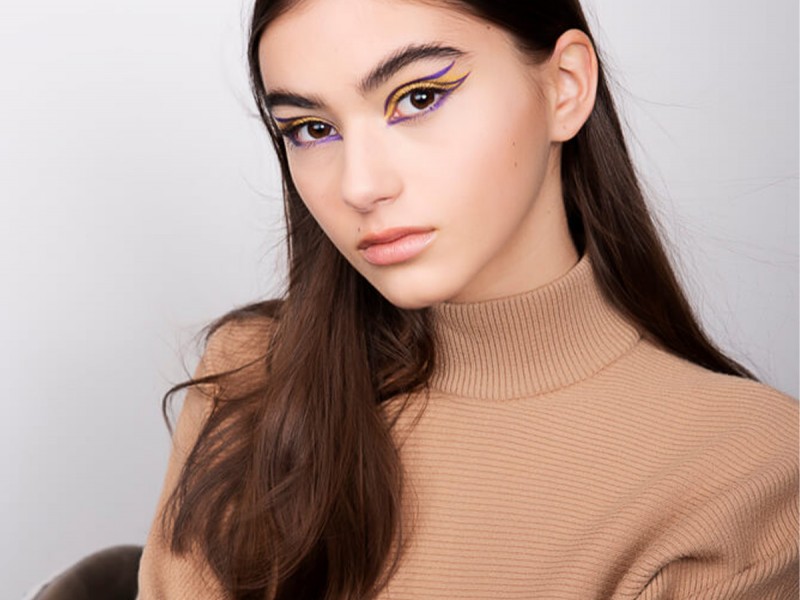 Curs de automachiaj cu make-up artistul vedetelor, Roxana Minea