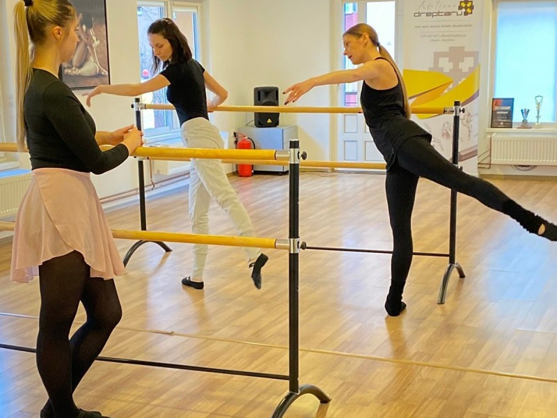 Ballet lessons for adults and children in Brasov