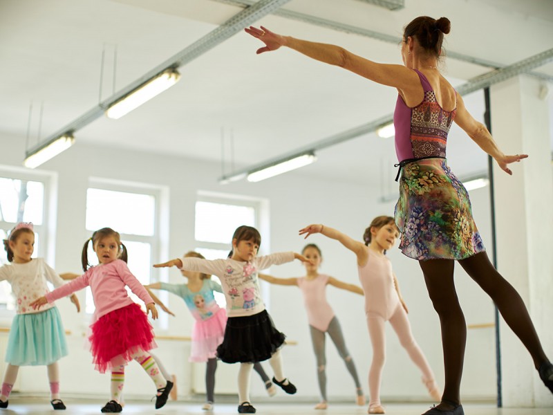 Ballet lessons for adults and children in Brasov