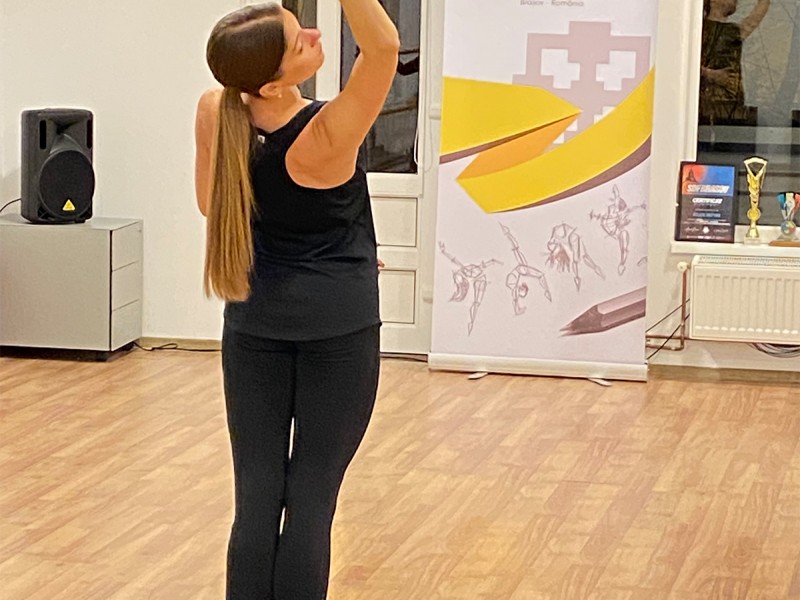Curs de dans contemporan si musical, pentru copii, in Brasov