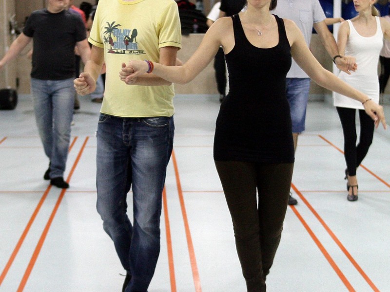 Subscription to dance classes for adults in Bucharest