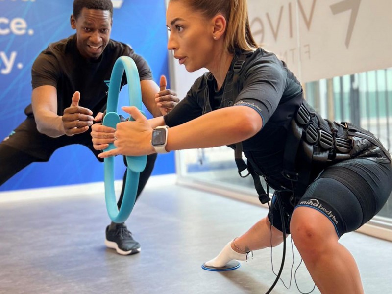 Schimba-ti stilul de viata - fitness cu stimularea electrica a musculaturii