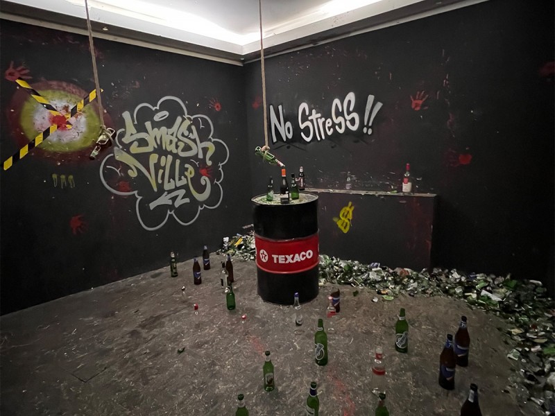 Scapa de stres si distreaza-te la camera de spart obiecte, in Bucuresti