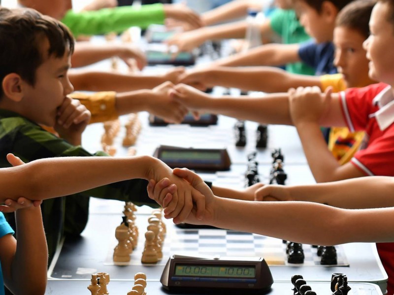 Subscription to chess lessons for children in Bucharest