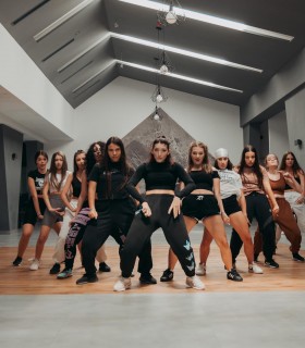 Your first modern dance course in Bucharest