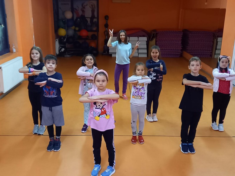 Fun and movement - Dance courses for children in Bucharest