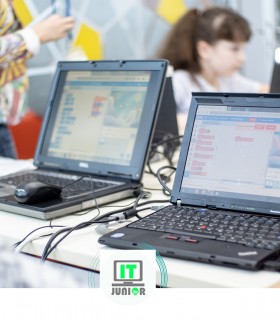 Online robotics and game programming course for 10-11 year olds