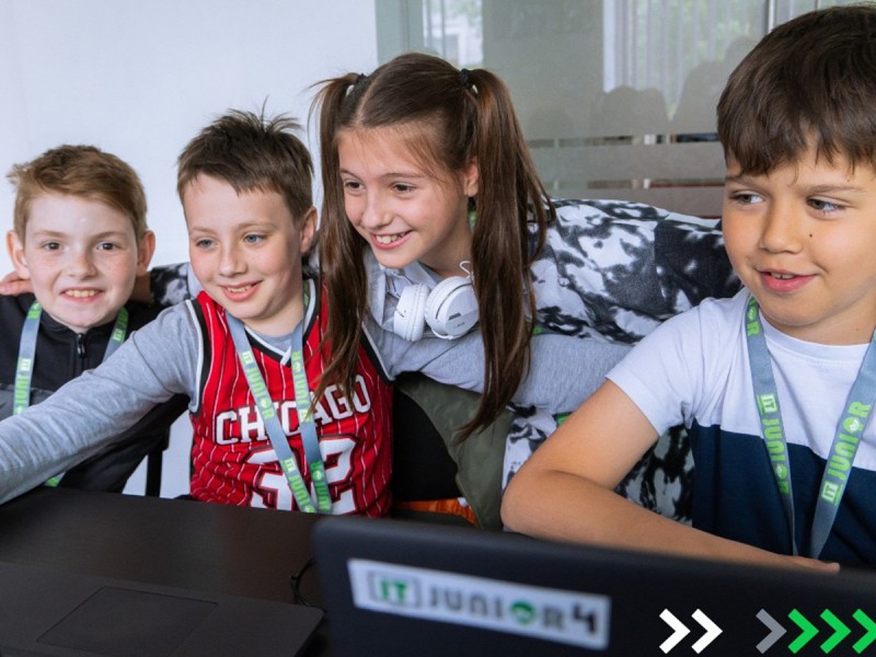 IT MS Office training course for children aged 10-11, online or in Bucharest