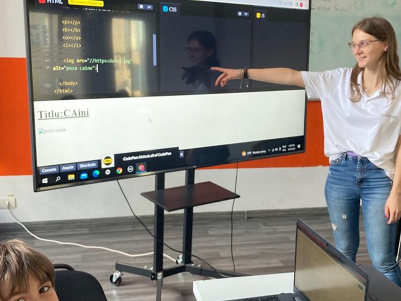 WEB Programming course for children aged 12-14, online or in Bucharest