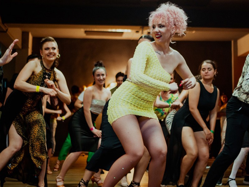 Salsa, Bachata or Kizomba classes in Cluj