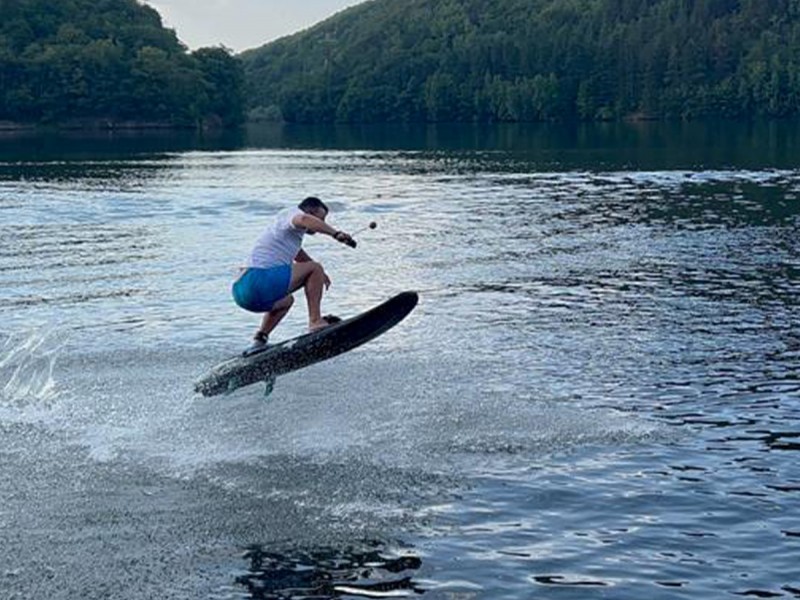 Adrenaline on waves - Jetboard experience near Cluj