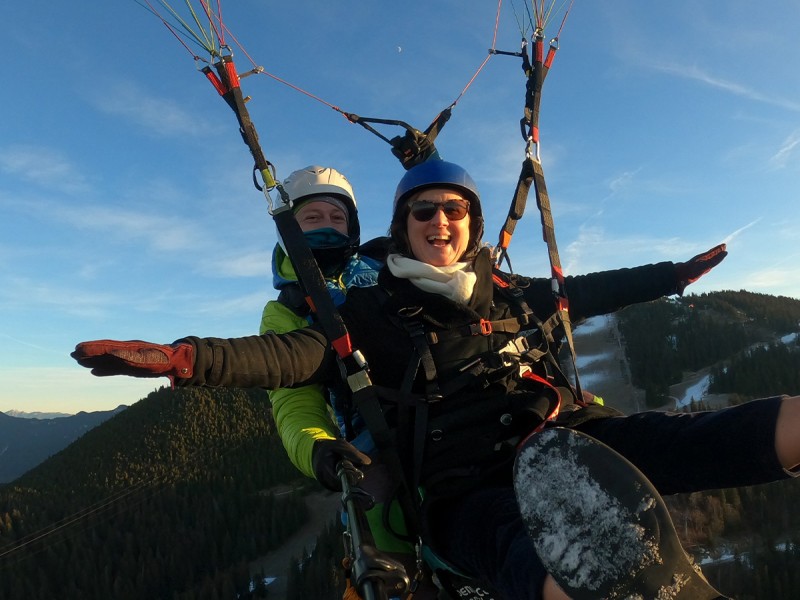 Aventura vietii tale: Zbor cu parapanta, in tandem, peste Bunloc sau Postavaru