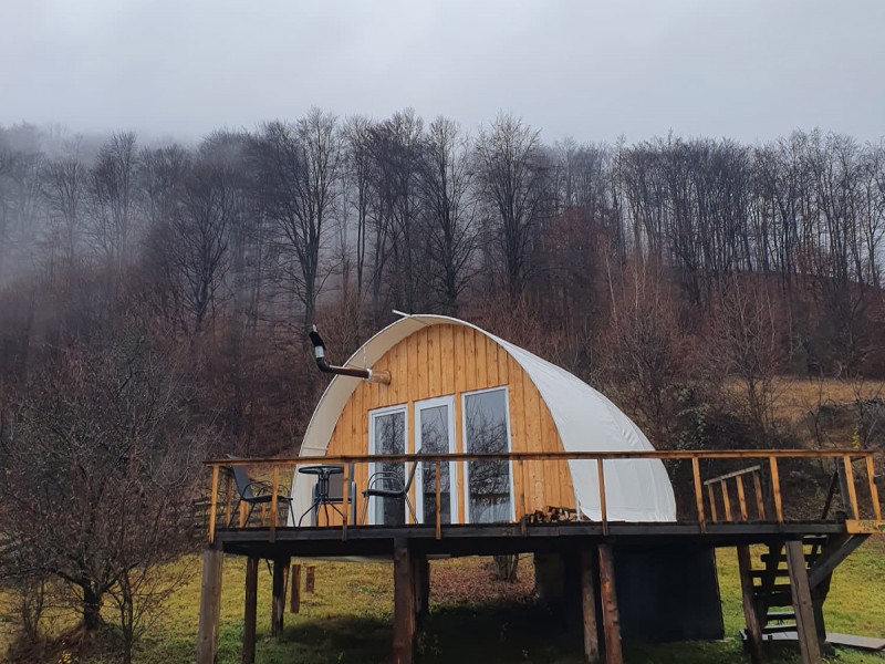 Discover luxury in nature: Escape in the most exclusive glamping in Romania