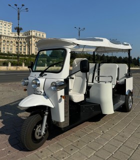 Descopera atractiile turistice din Bucuresti, intr-un tur cu Tuk-Tuk-ul