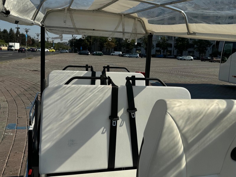 Descopera atractiile turistice din Bucuresti, intr-un tur cu Tuk-Tuk-ul