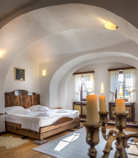 Fairytale getaway: Luxury accommodation with breakfast and private dinner by the fireplace