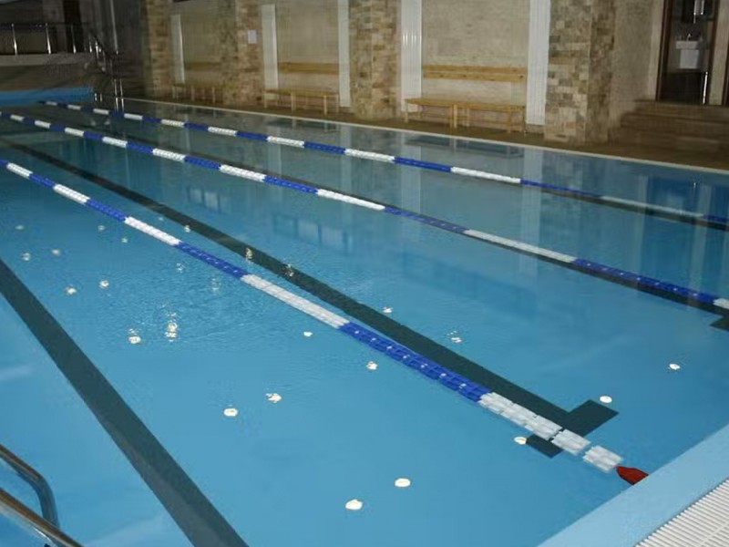 Swimming lessons for children and adults in Bucharest