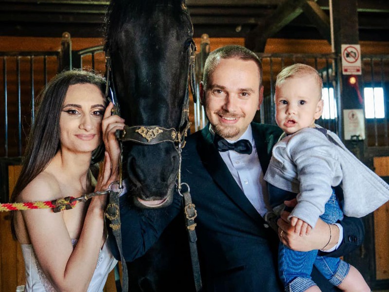 Sedinta foto cu un cal, langa Pitesti