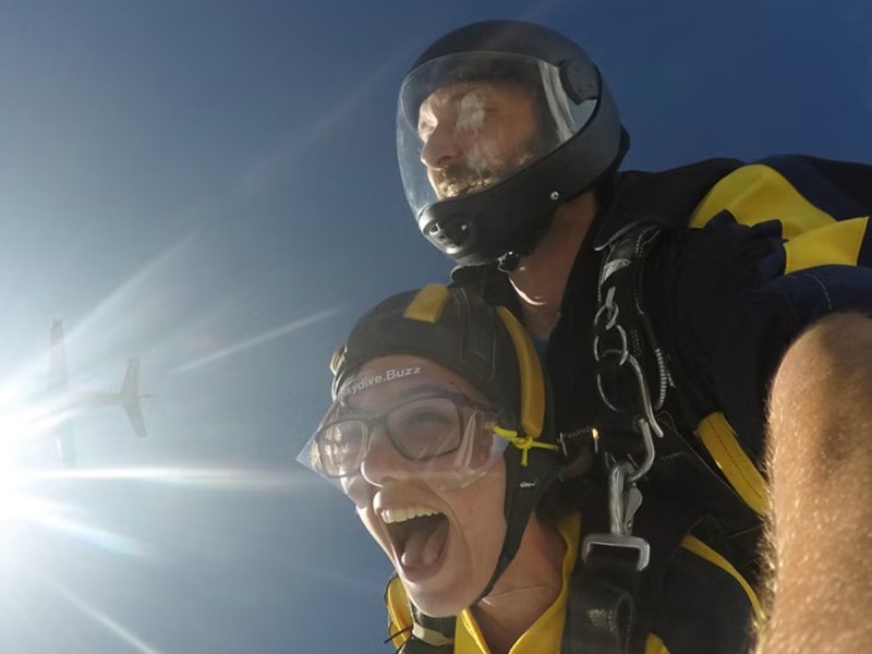 Tandem skydiving in 7 locations of your choice in the UK