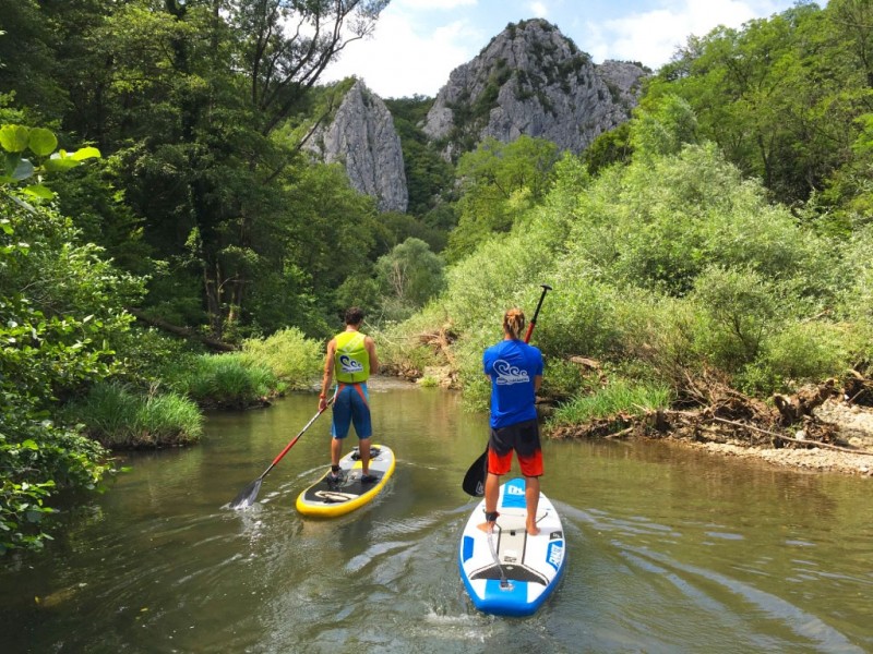 Doua nopti de cazare si stand up paddle in Banatul Montan