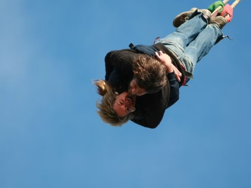 Bungee Jumping in tandem, in 8 locatii la alegere, din UK