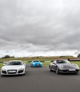 Passenger experience with 3 super cars and professional photos - 49 locations of your choice in the UK