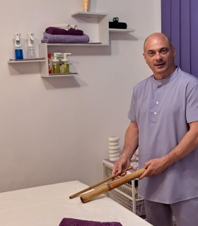 Massage with bamboo sticks and lymphatic drainage with silver thread gloves, in Bucharest