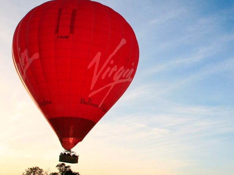 Virgin hot air balloon flight and champagne for 2 in over 100 locations of your choice in the UK