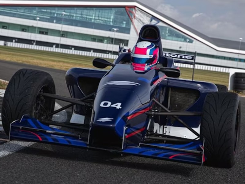 Adrenalina pura cu experienta Silverstone Formula Single Seater, in Northamptonshire