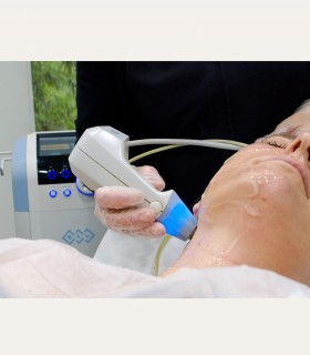 Tratament cu BTL Exilis Elite in Iasi - reduce ridurile, estompeaza cearcanele si mareste volumul buzelor