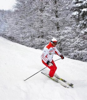 Ski lesson with family or friends