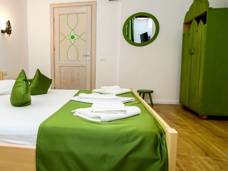 Adrenaline vacation in Gorj: 2 nights at the mansion and ATV or 4x4 ride