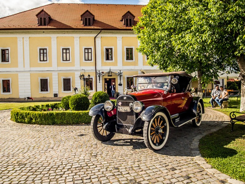 Weekend prelungit la un Conac din Mures - 3 nopti de cazare pentru 2 persoane