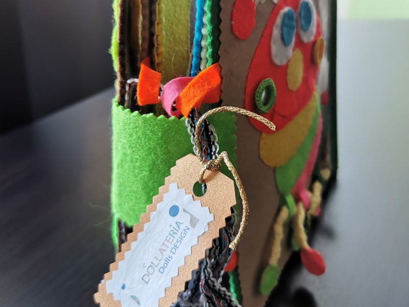 Experiente senzoriale - Carte textila handmade pentru copii