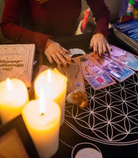 Sedinta individuala de tarot personalizata pentru 2025, online