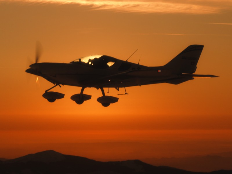 Initiation flight over Targoviste city