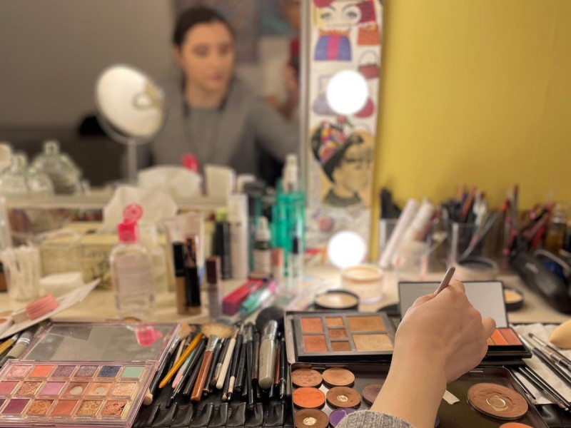 Fii propriul tau Make-up Artist - Curs de Self Make-up