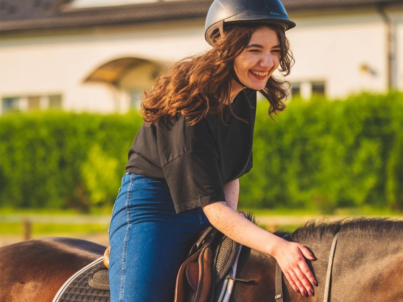 First steps in the equestrian world: Initiation lesson for children and adults in Iasi