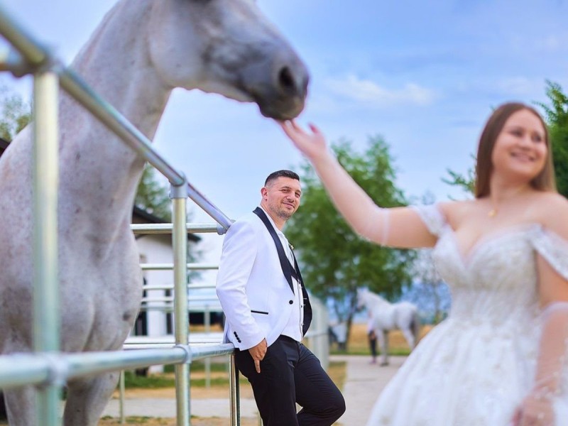 Marcheaza momente unice cu o sedinta foto ecvestra, in Iasi