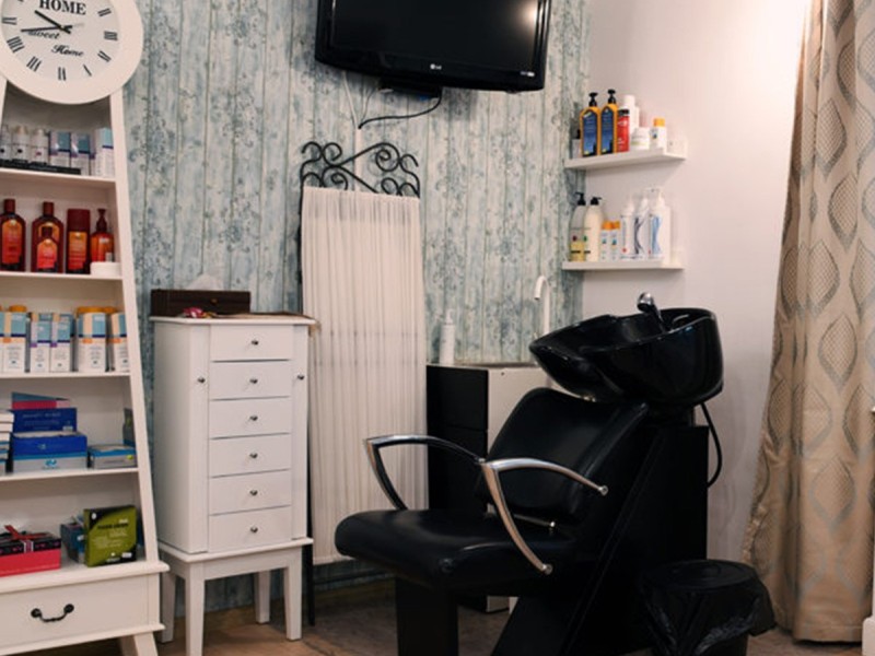 Hair thickening treatment with organic solution Forma Maxxelle, in Bucharest