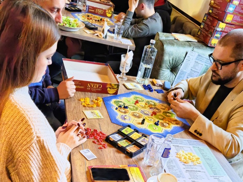 Board games and networking - corporate event for 30 people
